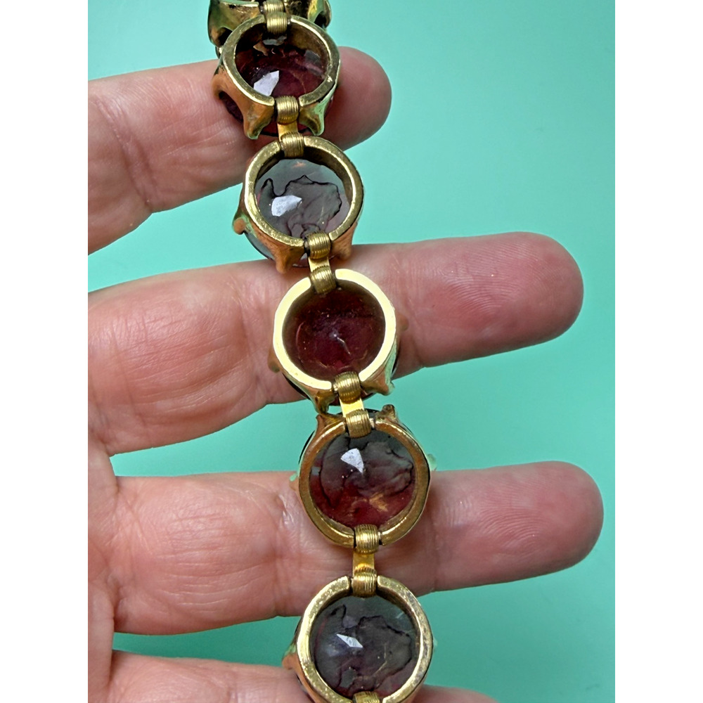 Vintage 7.5" Purple Amethyst Glass Intaglio Cameo Link Bracelet Gold Tone BOLD - Picture 7 of 8